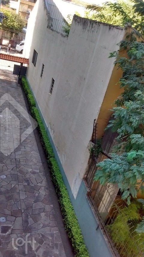 Image 12 - 233082